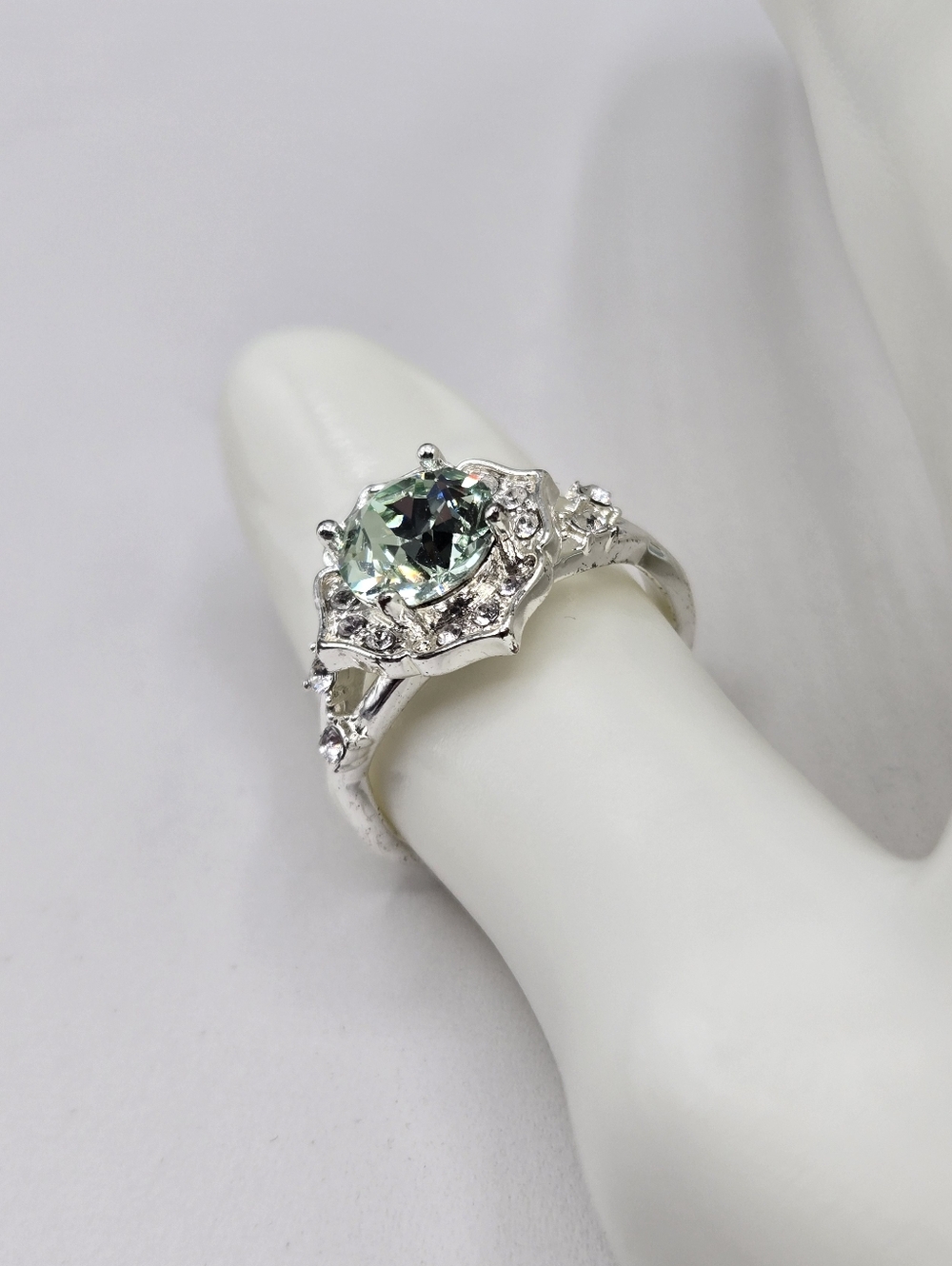 Swarovski Silver Ring with Teal Center Crystal and Clear Halo - Picture 4 of 6